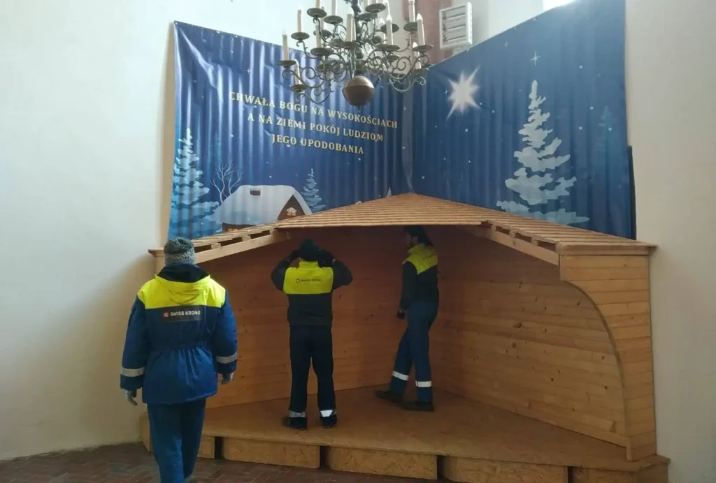 2022.12 – Dekoracje świąteczne w Farze