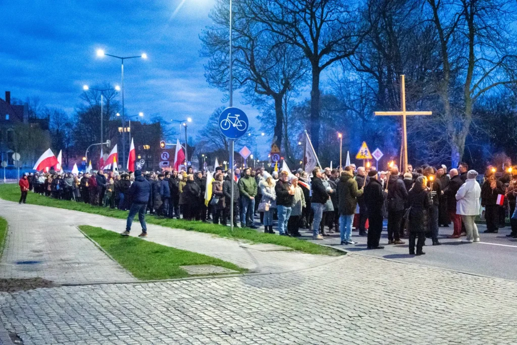 2023.04.02 – Biała Droga Krzyżowa ulicami Żar