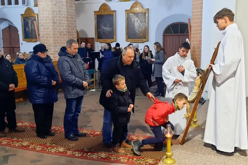 2023.04.07 – Liturgia Wielkiego Piątku