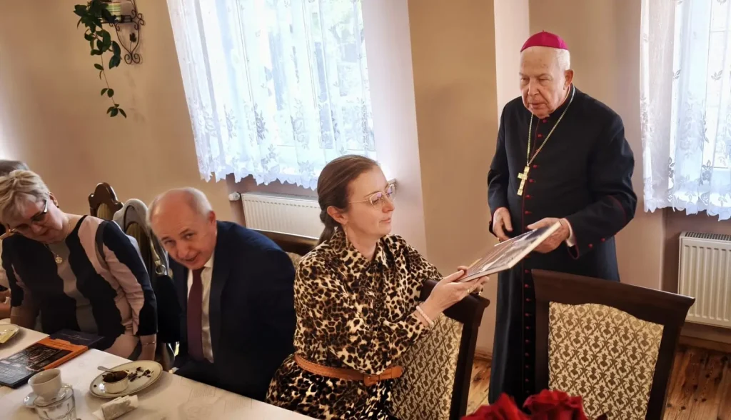 2025.10.04 – Wizytacja kanoniczna – ks. bp Paweł Socha
