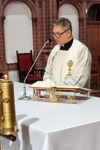 2024.04.21 – Przyjęcie nowych ministrantów – zdjęcie 11