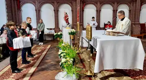 2024.04.21 – Przyjęcie nowych ministrantów – zdjęcie 12
