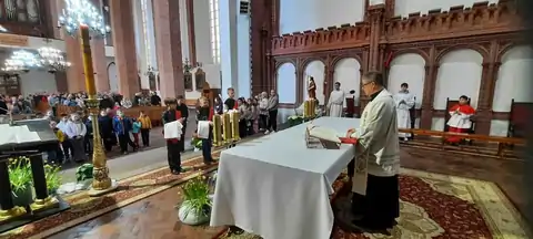 2024.04.21 – Przyjęcie nowych ministrantów – zdjęcie 4