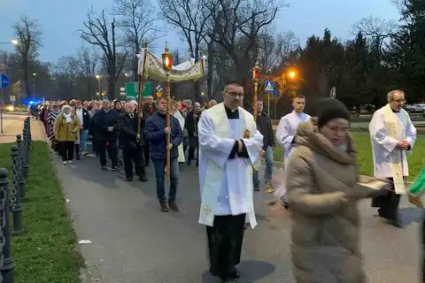 2024.03.31 – Procesja rezurekcyjna i Msza Święta – zdjęcie 2
