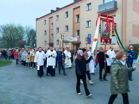 2024.03.31 – Procesja rezurekcyjna i Msza Święta – zdjęcie 9