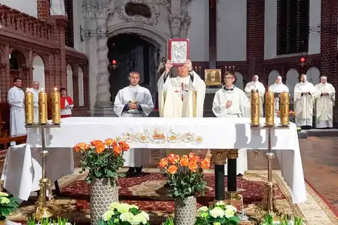 2024.03.30 – Liturgia Wigilii Paschalnej  – zdjęcie 29