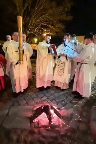 2024.03.30 – Liturgia Wigilii Paschalnej  – zdjęcie 2
