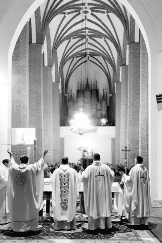 2024.03.30 – Liturgia Wigilii Paschalnej  – zdjęcie 56