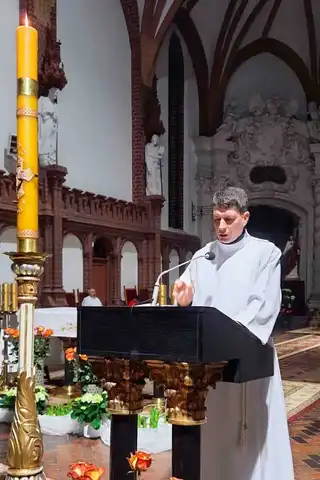 2024.03.30 – Liturgia Wigilii Paschalnej  – zdjęcie 26