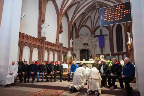 2024.03.28 – Msza Wieczerzy Pańskiej – zdjęcie 77