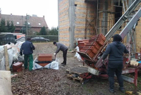 2022.12 – Krycie dachu na kościele w Grabiku – zdjęcie 22
