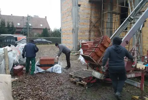 2022.12 – Krycie dachu na kościele w Grabiku – zdjęcie 18