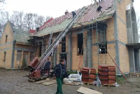 2022.12 – Krycie dachu na kościele w Grabiku – zdjęcie 16