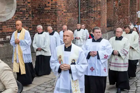 2023.06.16 – Odpust parafialny ku czci Najświętszego Serca Pana Jezusa – zdjęcie 135