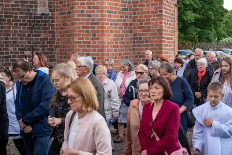 2023.06.16 – Odpust parafialny ku czci Najświętszego Serca Pana Jezusa – zdjęcie 131