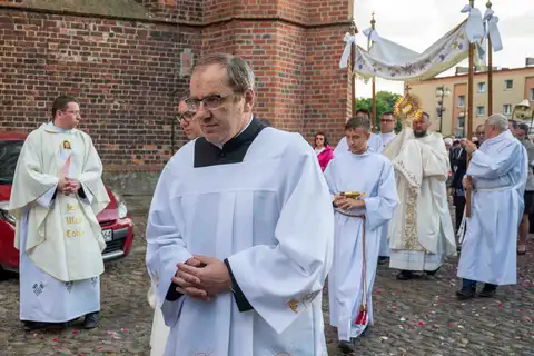 2023.06.16 – Odpust parafialny ku czci Najświętszego Serca Pana Jezusa – zdjęcie 125