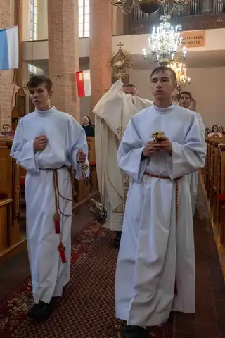 2023.06.16 – Odpust parafialny ku czci Najświętszego Serca Pana Jezusa – zdjęcie 142