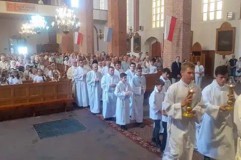 2023.06.08 – Uroczystość Najświętszego Ciała i Krwi Pańskiej – zdjęcie 13