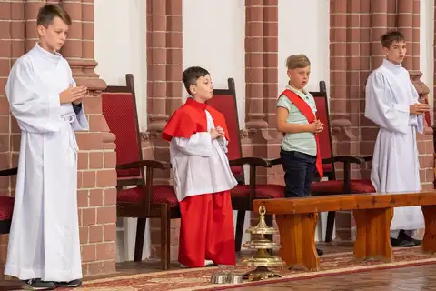 2023.06.04 – Jubileusz 30-lecia święceń prezbiteratu ks. Proboszcza – zdjęcie 24