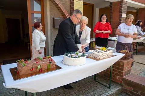 2023.06.04 – Jubileusz 30-lecia święceń prezbiteratu ks. Proboszcza – zdjęcie 116