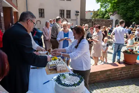 2023.06.04 – Jubileusz 30-lecia święceń prezbiteratu ks. Proboszcza – zdjęcie 120