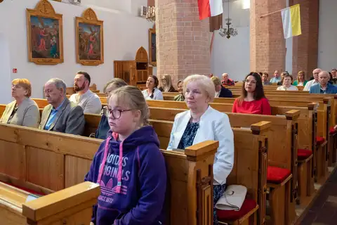 2023.06.04 – Jubileusz 30-lecia święceń prezbiteratu ks. Proboszcza – zdjęcie 34