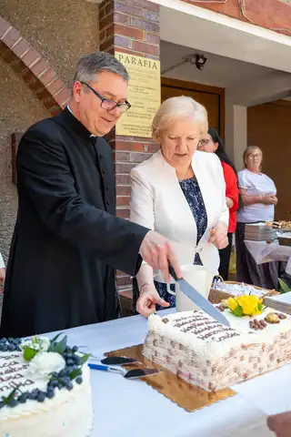 2023.06.04 – Jubileusz 30-lecia święceń prezbiteratu ks. Proboszcza – zdjęcie 117