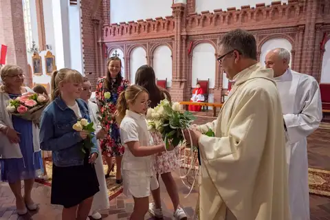 2023.06.04 – Jubileusz 30-lecia święceń prezbiteratu ks. Proboszcza – zdjęcie 83