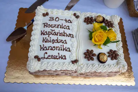 2023.06.04 – Jubileusz 30-lecia święceń prezbiteratu ks. Proboszcza – zdjęcie 111