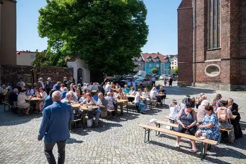 2023.06.04 – Jubileusz 30-lecia święceń prezbiteratu ks. Proboszcza – zdjęcie 137