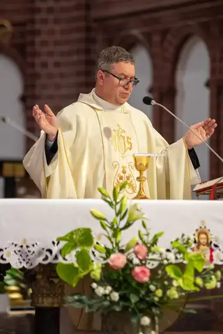 2023.06.04 – Jubileusz 30-lecia święceń prezbiteratu ks. Proboszcza – zdjęcie 58