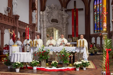 2023.05.03 – Msza Święta w intencji Ojczyzny i Miasta – zdjęcie 1