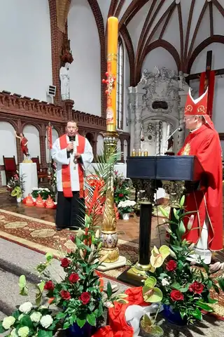 2023.04.20 – Sakrament Bierzmowania – zdjęcie 10