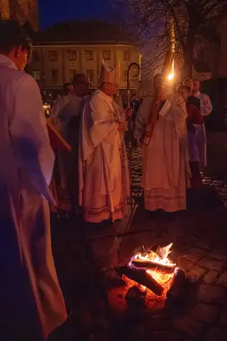 2023.04.08 – Liturgia Wigilii Paschalnej – zdjęcie 12