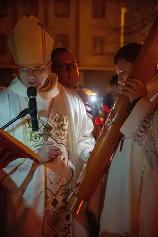 2023.04.08 – Liturgia Wigilii Paschalnej – zdjęcie 24