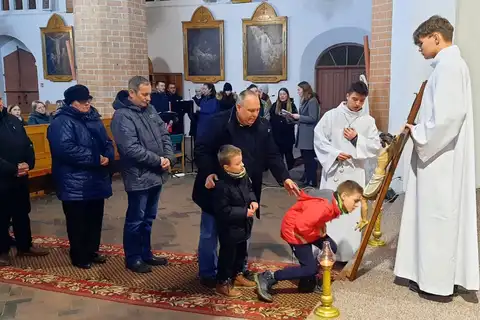 2023.04.07 – Liturgia Wielkiego Piątku – zdjęcie 16