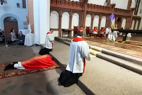2023.04.07 – Liturgia Wielkiego Piątku – zdjęcie 1