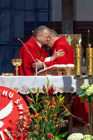 2024.05.24 – Bierzmowanie młodzieży z Dekanatu Żary – zdjęcie 240