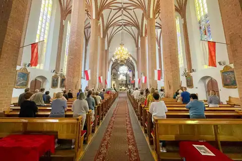 2024.07.06 – Nabożeństwo eskpiacyjne za profanacje figury NMP z ul. Zielonogórskiej – zdjęcie 12
