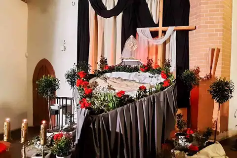 2025.04.18 – Liturgia Wielkiego Piątku – zdjęcie 27