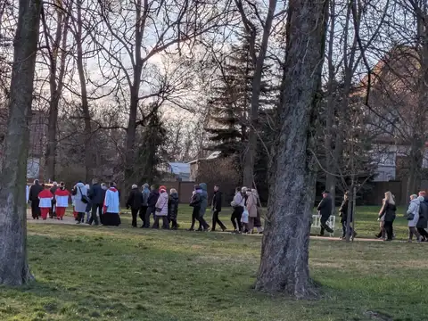 2026.03.27 – Droga krzyżowa ulicami Żar – zdjęcie 2