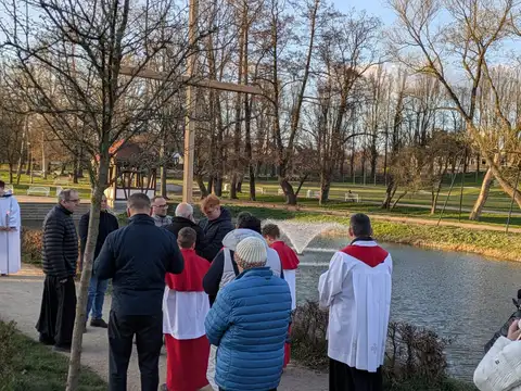 2026.03.27 – Droga krzyżowa ulicami Żar – zdjęcie 19