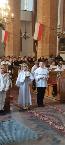 2025.05.18 – Przyjęcie nowych ministrantów – zdjęcie 27