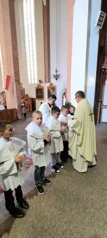 2025.05.18 – Przyjęcie nowych ministrantów – zdjęcie 20