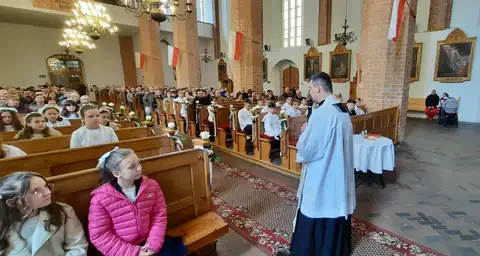 2025.05.18 – Przyjęcie nowych ministrantów – zdjęcie 10