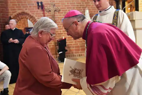 2025.09.09 – Odznaczenia od ks. biskupa w rocznicę poświęcenia katedry – zdjęcie 34