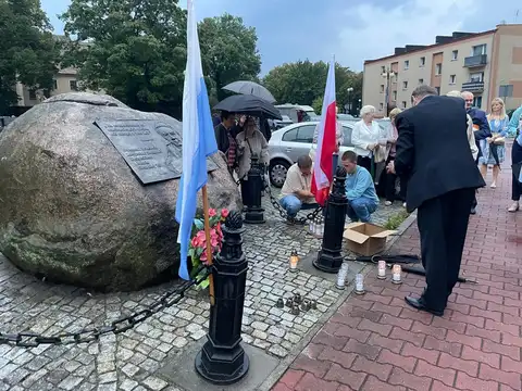 2025.09.11 – 24. rocznica poświęcenia tablicy bł. kard. Stefana Wyszyńskiego – zdjęcie 8