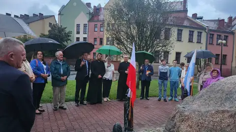 2025.09.11 – 24. rocznica poświęcenia tablicy bł. kard. Stefana Wyszyńskiego – zdjęcie 41