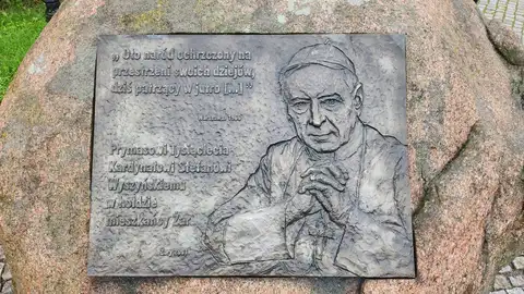 2025.09.11 – 24. rocznica poświęcenia tablicy bł. kard. Stefana Wyszyńskiego – zdjęcie 23