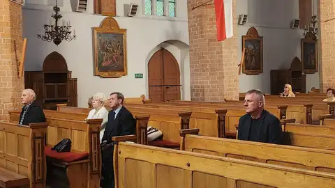 2025.09.11 – 24. rocznica poświęcenia tablicy bł. kard. Stefana Wyszyńskiego – zdjęcie 42